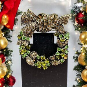 Wreath Brooch Pin With Green Rhinestones Bronze Bow Holiday Jewelry Lapel